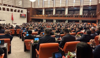 TBMM’de yemin töreni başladı, Can Atalay hariç!