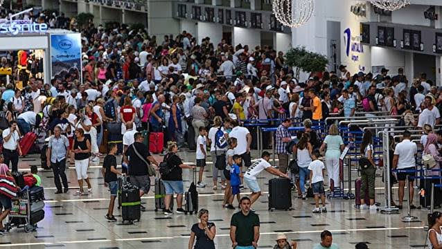 Türkiye’yi yılın 7 ayında 30 milyon turist ziyaret etti