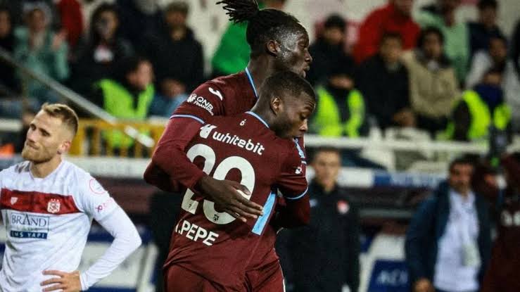 Trabzonspor Sivas’taki gol düellosunda 1 puana razı oldu