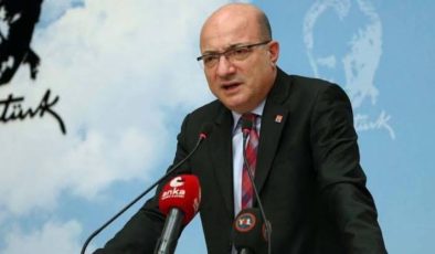 İlhan Cihaner CHP Genel Başkan adaylığından çekildi