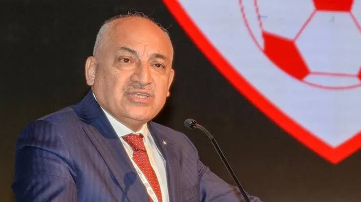 TFF Başkanı Mehmet Büyükekşi istifa iddialarına yanıt verdi