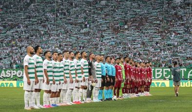 Bursaspor, 3. Lig’de taraftar rekorunu kırdı: 41 bin 300 taraftar